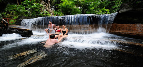Picture of friends at the Arenal hot springs